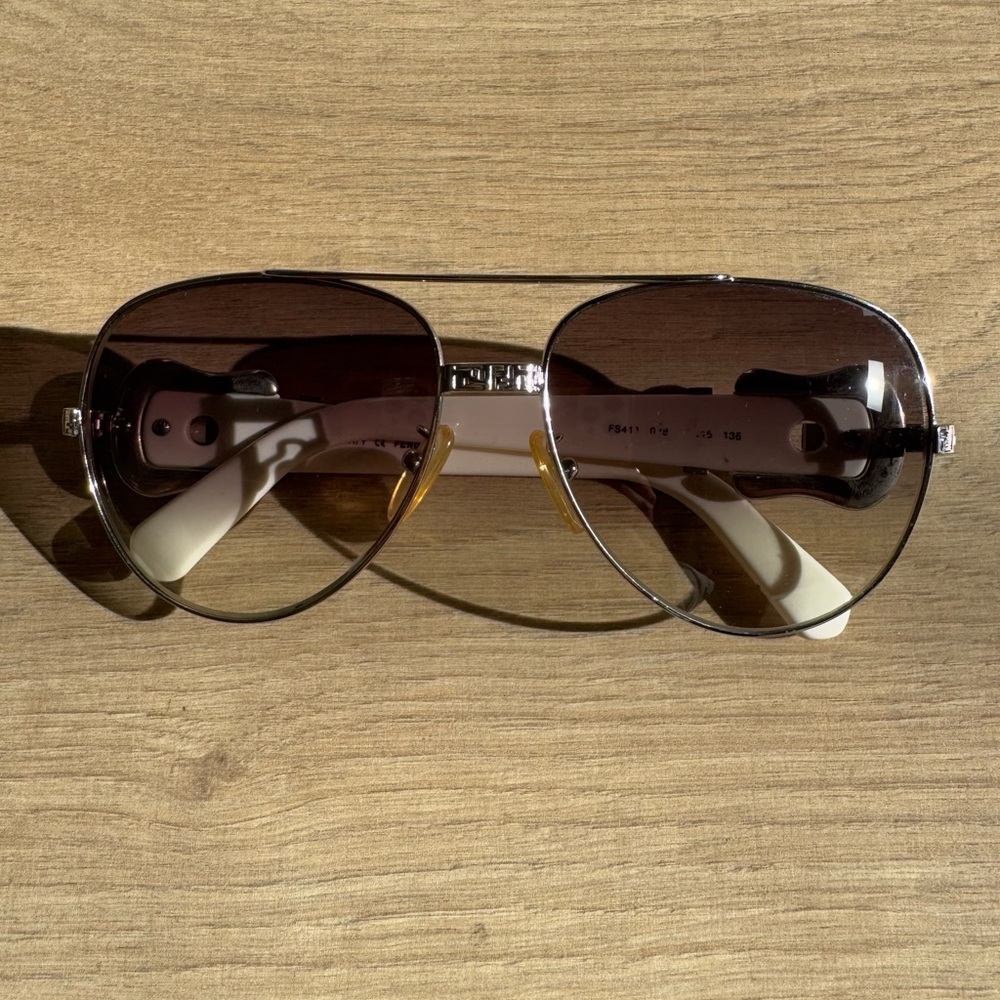 FENDI sunglasses white with silver belt buckle buckle. Made in Italy.